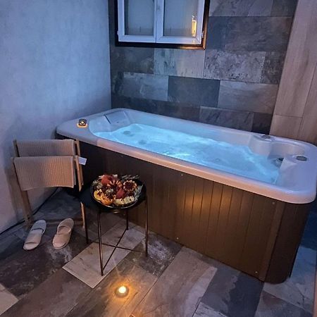 Appartement La Splenzia Spa Jacuzzi Wifi Clim Aviñón Exterior foto